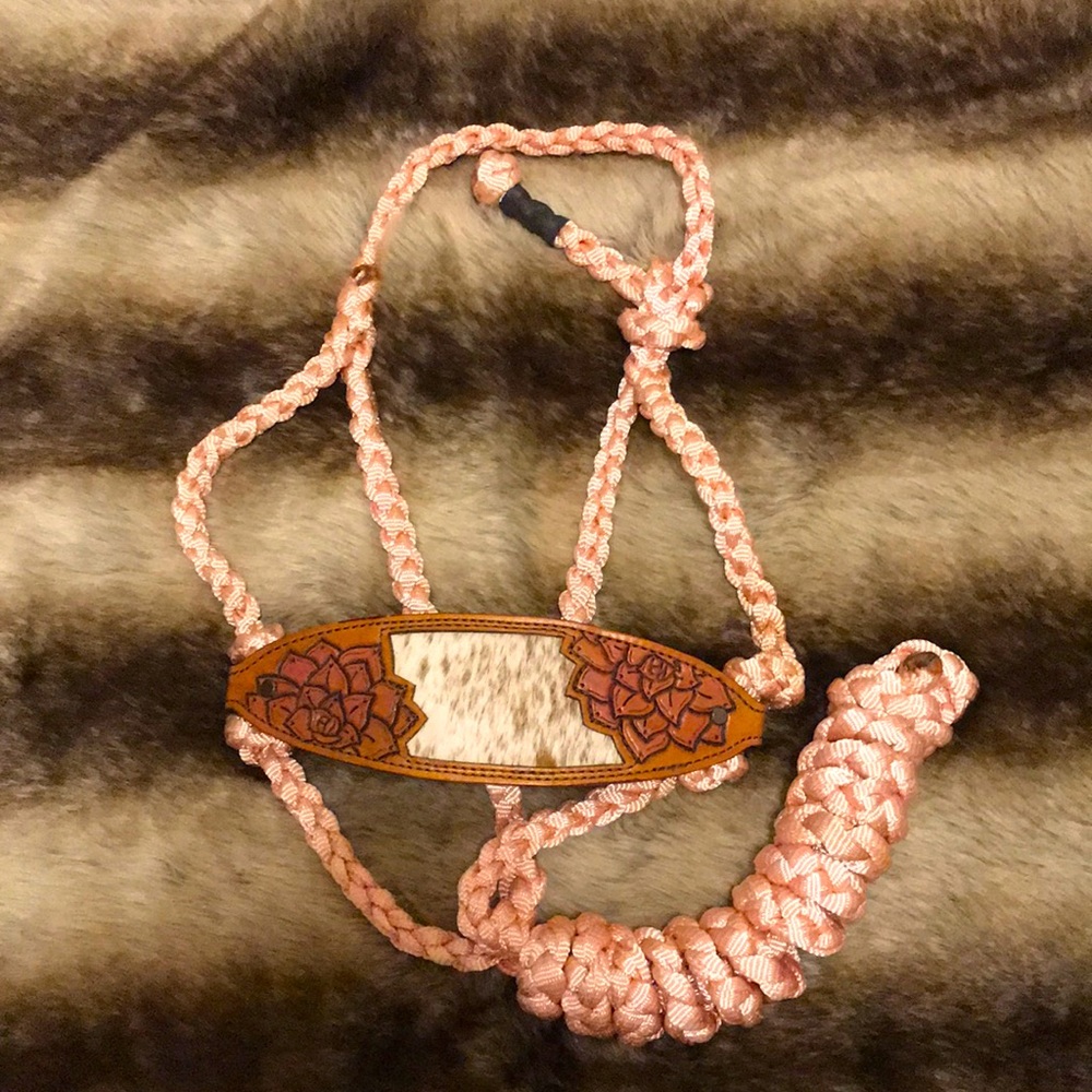 Cowhide bronc halter on mule tape halter cactus horse tack pink tack - Picture 1 of 5